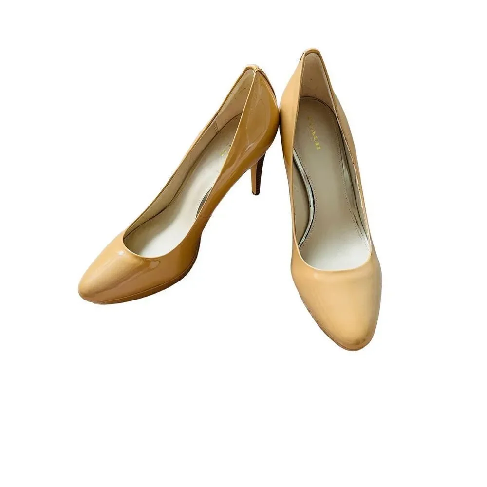 Coach Nude Pumps sz 10‎